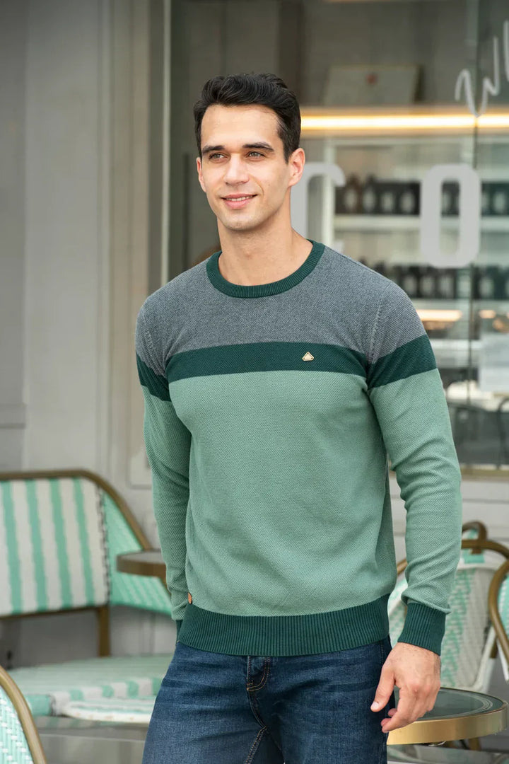 Oscar - Men's Sweater with Round Neck